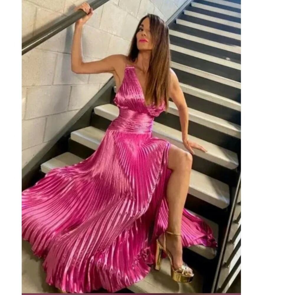 NWT AIIFOS Magenta Pink Surplice V-Neck Sleeveless Pleated Metallic Maxi Dress 2